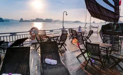 Bhaya Classic Sundesk