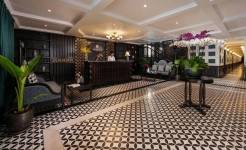 Genesis Regal Cruise