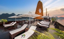 Genesis Regal Cruise