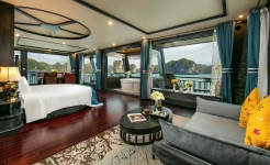 La Regina Grand Cruise