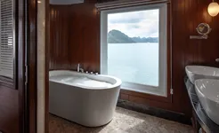 Paradise Elegance Captains View Terrace Suite