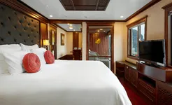 Paradise Peak Superior Suite