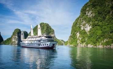 Signature Royal Cruise - Bai Tu Long Bay 2 Days 1 Night