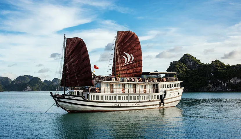 Pelican Glory Cruise - Halong Bay 3 Days 2 Nights