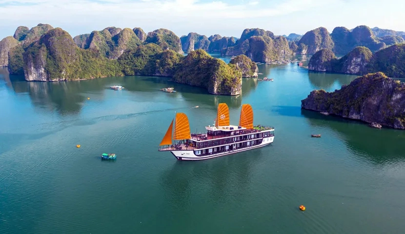 Halong - Lan Ha Bay